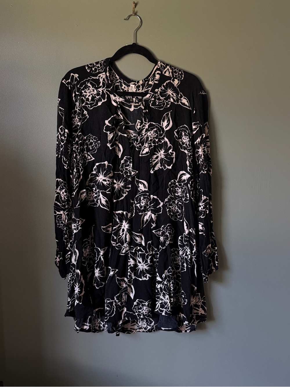 Free People - Black Floral Mini Dress/ Tunic - Size M